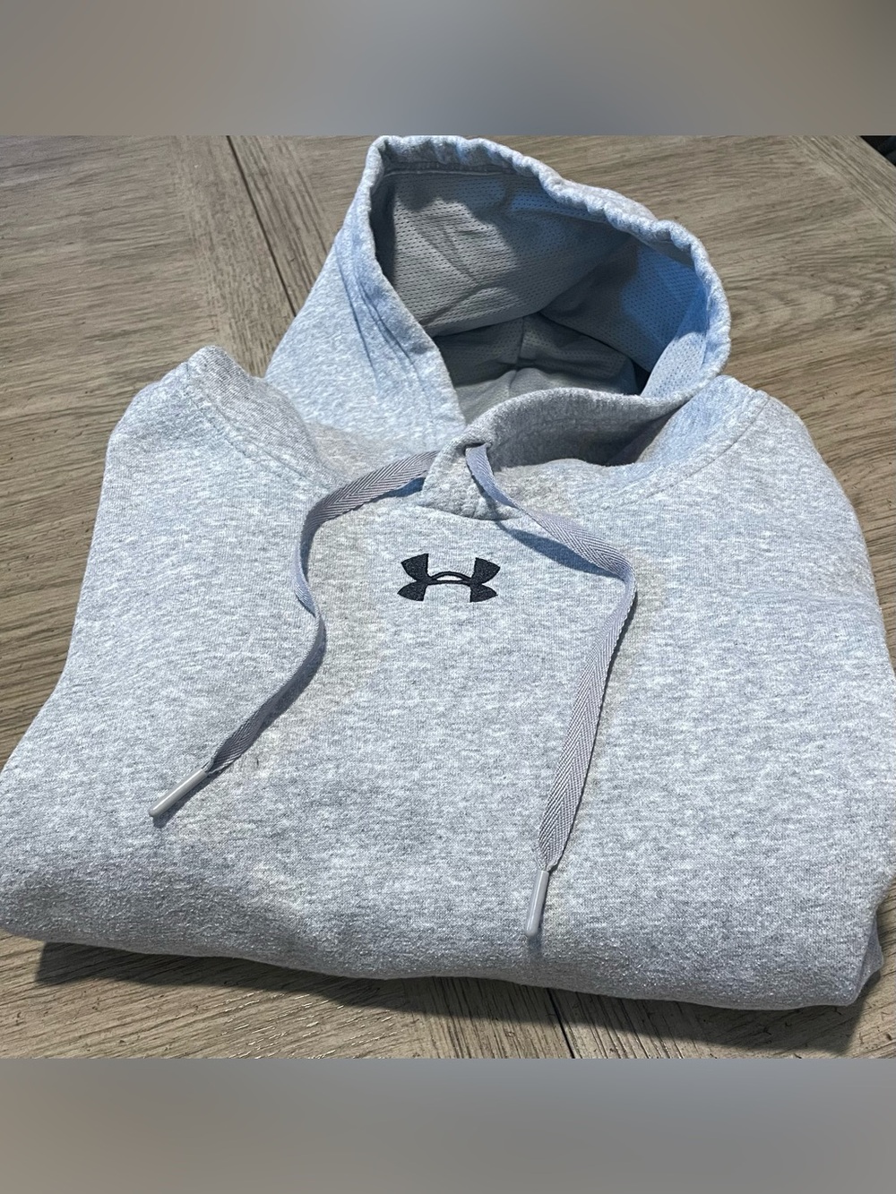 Under Armour men’s hoodie, large